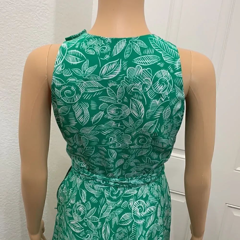 Silk Studio For Petites Size 4 💯% Silk Scoop Neck Sleeveless Green White Belted - Picture 9 of 13